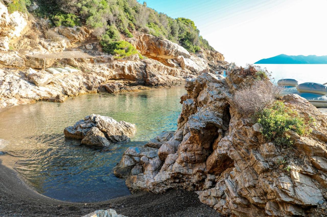Thalasses Villas Skiathos Punta Eksteriør billede